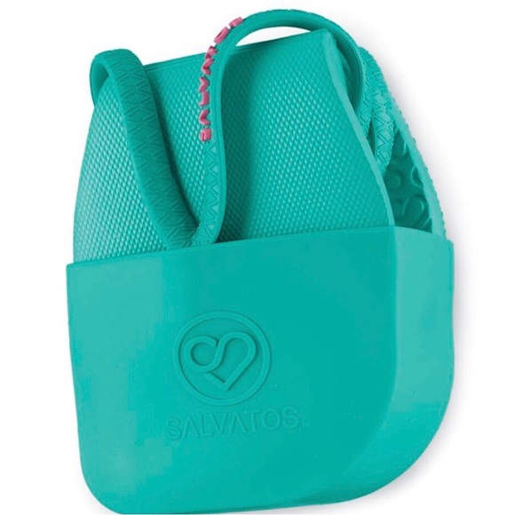 New! Portable Foldable Packable Flip-Flops - Picture 1 of 3